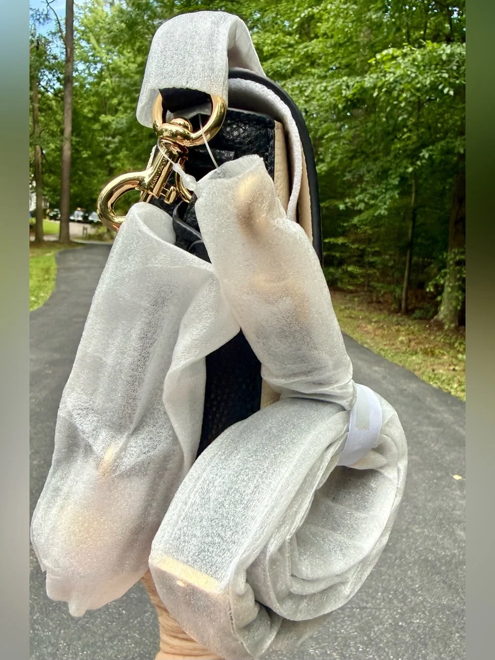 Marc Jacobs “the bold” the saddle Pebbled Leather Crossbody
